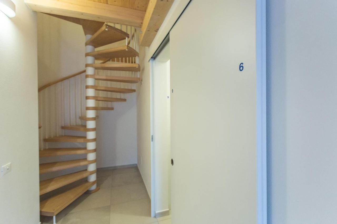 Via Siena 4 - Suites & Rooms مارينا دي سيسينا المظهر الخارجي الصورة